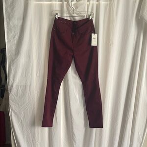 7 For All Mankind Skinny Jeans in Wine